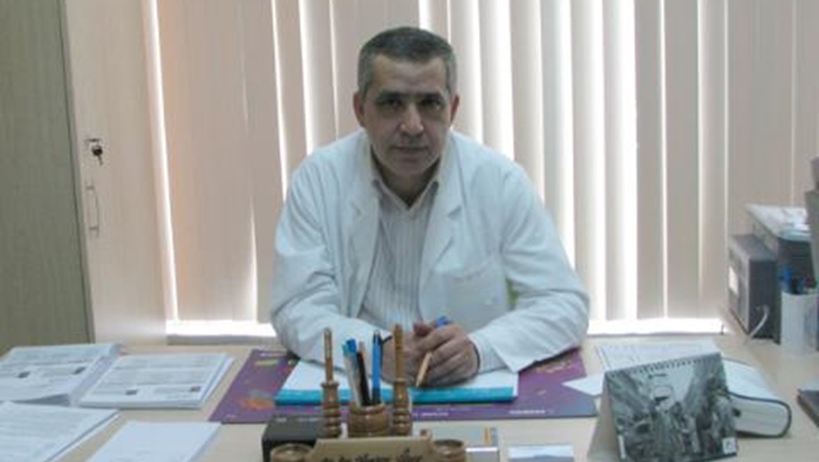 Opr. Dr. Yavuz ÜYE<br />Genel Cerrahi Uzmanı